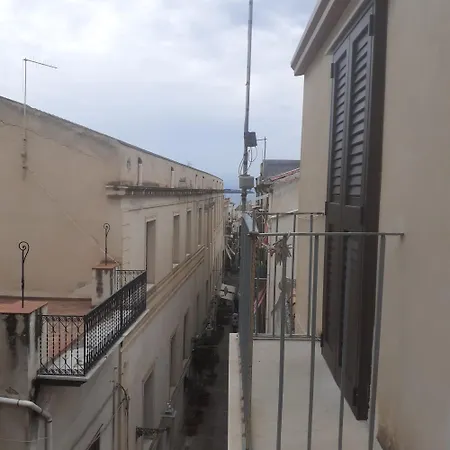 A Casa Dell'artista Appartamento *