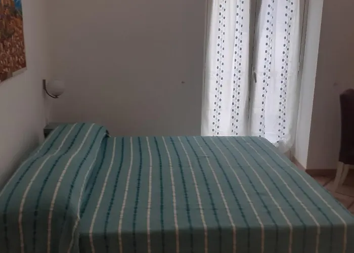 A Casa Dell'artista * צ'פאלו